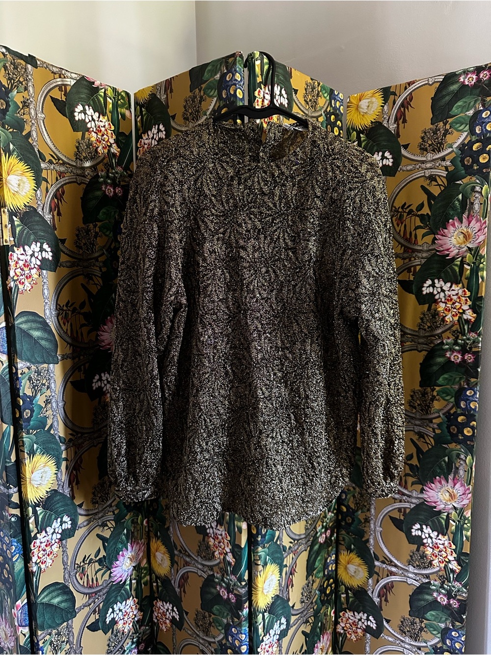 Giorgio Armani Vintage 80s Gold and Black Textured Long-Sleeve Top Brocade